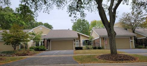 2088 Creekside Unit -, Wheaton, IL 60189