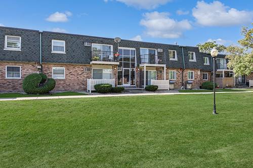 9954 S 84th Unit 109, Palos Hills, IL 60465