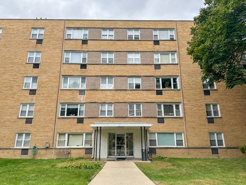 2035 W Granville Unit C414, Chicago, IL 60659