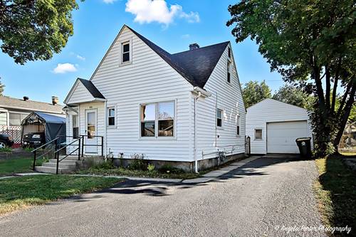 1315 Cherokee, Round Lake Beach, IL 60073