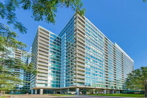 9725 Woods Unit 1002, Skokie, IL 60077