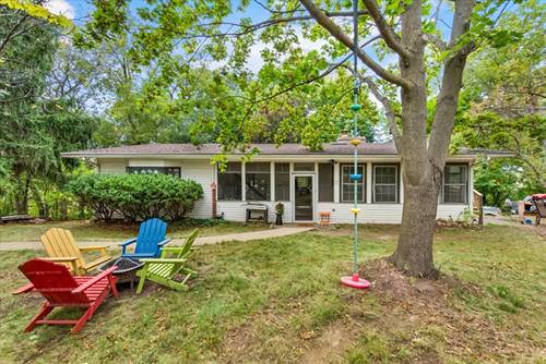 26 Glen Echo, Elgin, IL 60120