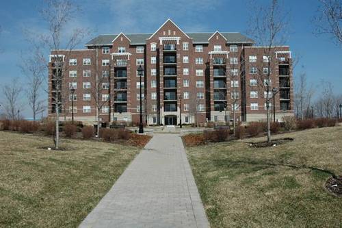 440 W Mahogany Unit 312, Palatine, IL 60067