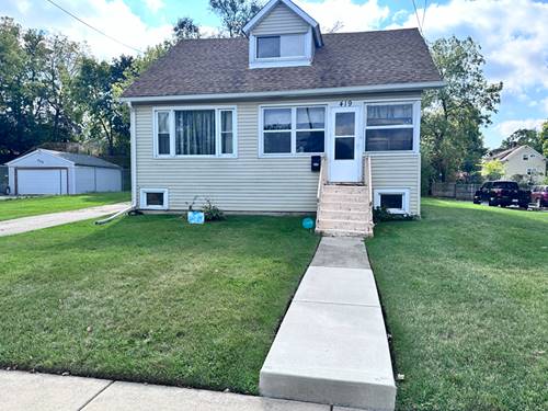 419 Fremont, Elgin, IL 60120