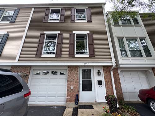 1992 Holbrook, Hoffman Estates, IL 60169