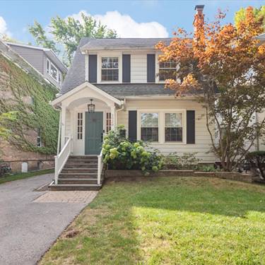 2020 Colfax, Evanston, IL 60201