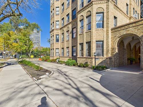 7321 S South Shore Unit 7D, Chicago, IL 60649