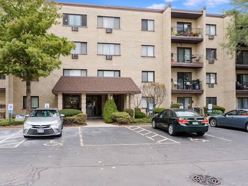 7211 Wolf Unit 301A, Indian Head Park, IL 60525