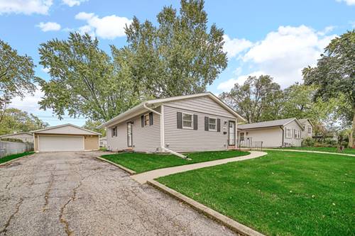 157 Austin, Carpentersville, IL 60110