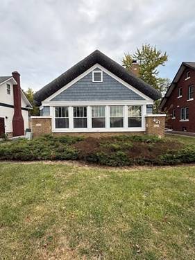 421 N Hough, Barrington, IL 60010