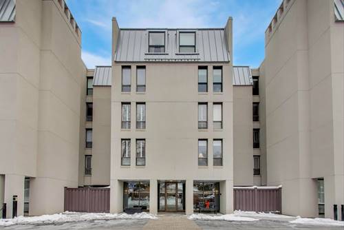 650 Winnetka Mews Unit 310, Winnetka, IL 60093