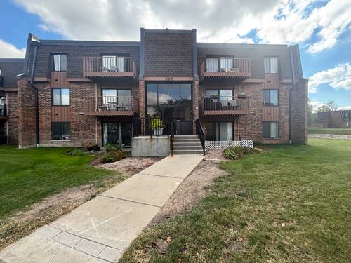 620 Tralee Unit 3B, Schaumburg, IL 60193