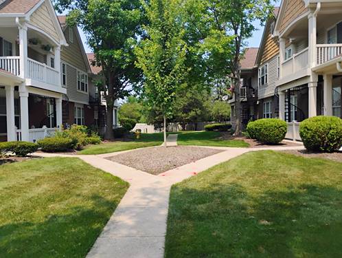 1128 Georgetown Unit 1128, Vernon Hills, IL 60061