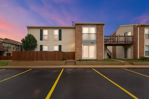 1975 Kenilworth Unit B, Hoffman Estates, IL 60169