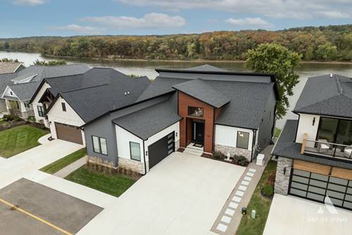 309 Leeward, Ottawa, IL 61350