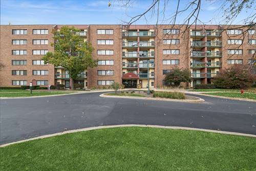 1800 Huntington Unit 212, Hoffman Estates, IL 60169