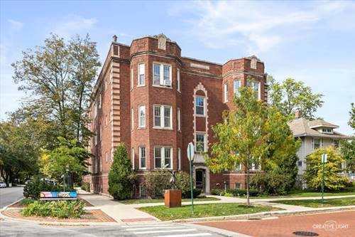 847 S Humphrey Unit 1, Oak Park, IL 60304