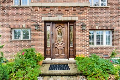 2609 Eisenhower, Des Plaines, IL 60018