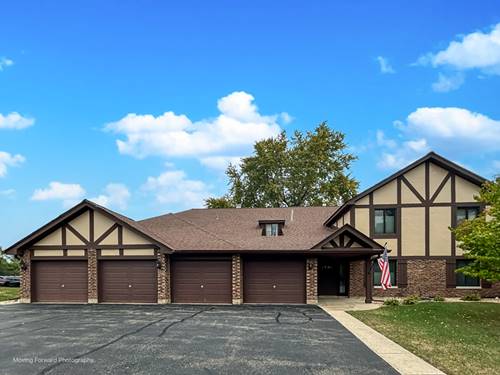 1701 Lakecliffe Unit D, Wheaton, IL 60189