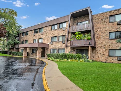 2604 N Windsor Unit 206, Arlington Heights, IL 60004