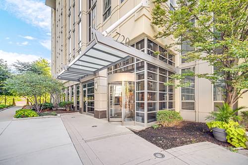 720 N Larrabee Unit 1611, Chicago, IL 60654
