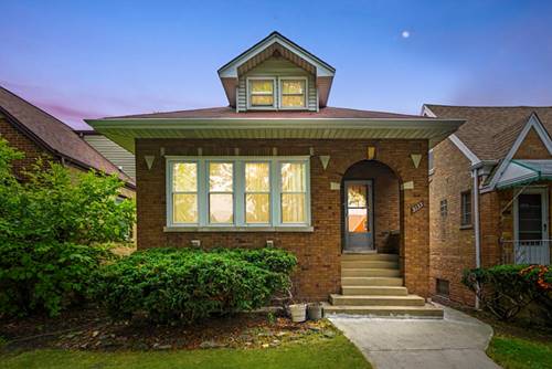 5133 N Marmora, Chicago, IL 60630
