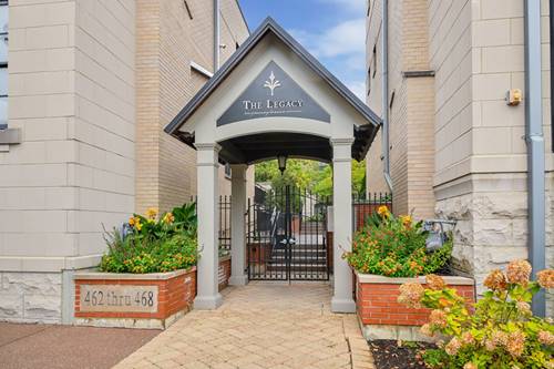 462 Pennsylvania Unit 1S, Glen Ellyn, IL 60137