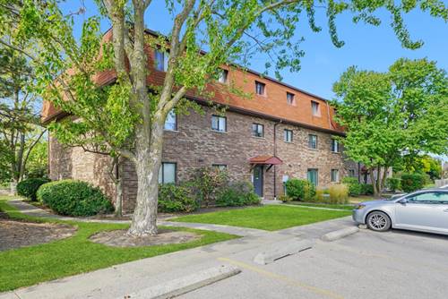 195 W Brandon Unit A33, Palatine, IL 60067