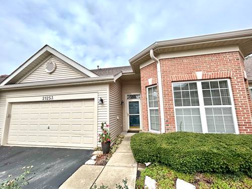 21253 Legion Lake, Crest Hill, IL 60403