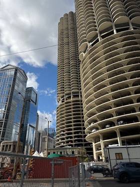 300 N State Unit 2410, Chicago, IL 60654