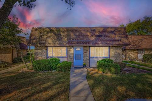 2630 Woodview, Waukegan, IL 60087