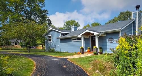 26900 W Taylor, Barrington, IL 60010