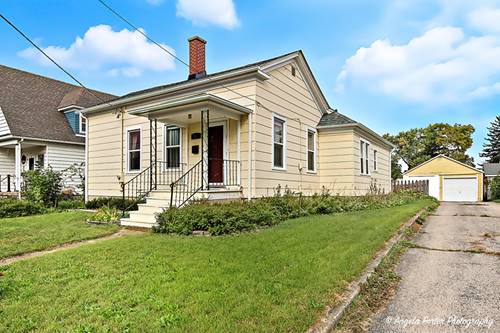 331 Chestnut, Woodstock, IL 60098