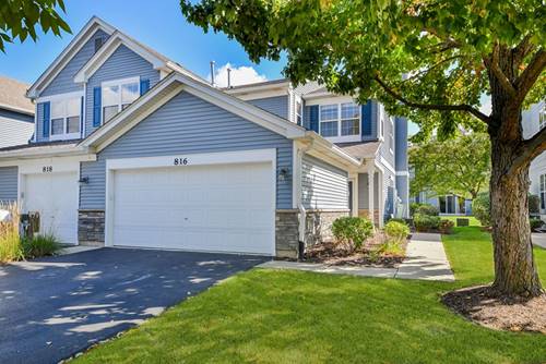 816 Woodewind Unit 816, Naperville, IL 60563