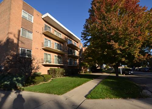 9620 S Komensky Unit 305, Oak Lawn, IL 60453