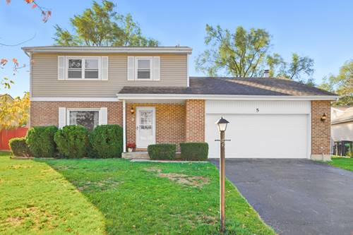 5 Canterbury, Streamwood, IL 60107