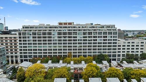 900 N Kingsbury Unit 718, Chicago, IL 60610