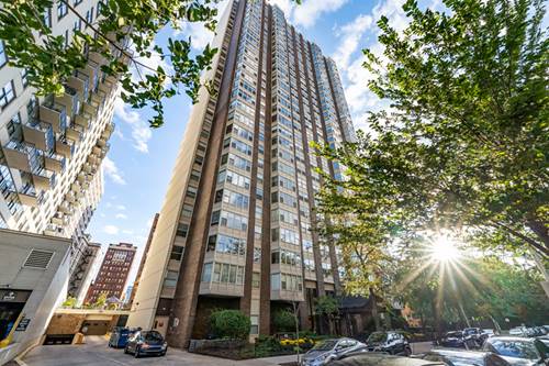 525 W Hawthorne Unit 2606, Chicago, IL 60657