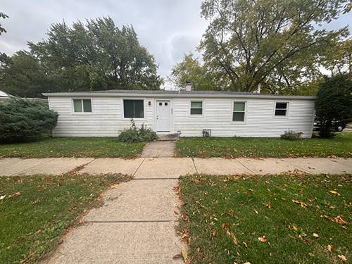 653 Dixon, Elgin, IL 60120