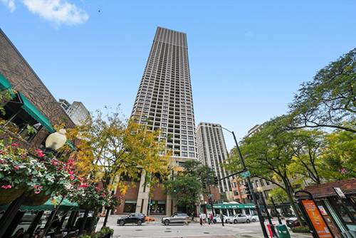1030 N State Unit 39A, Chicago, IL 60610