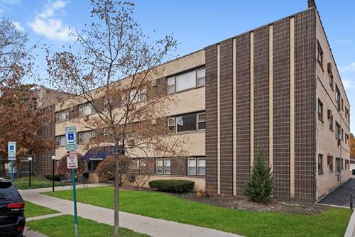 222 Washington Unit 101, Oak Park, IL 60302
