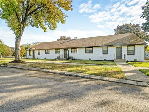820 Cottage Grove, Rockford, IL 61103