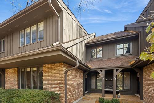 1845 Mission Hills, Northbrook, IL 60062