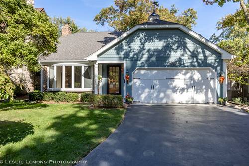 577 Lee, Glen Ellyn, IL 60137