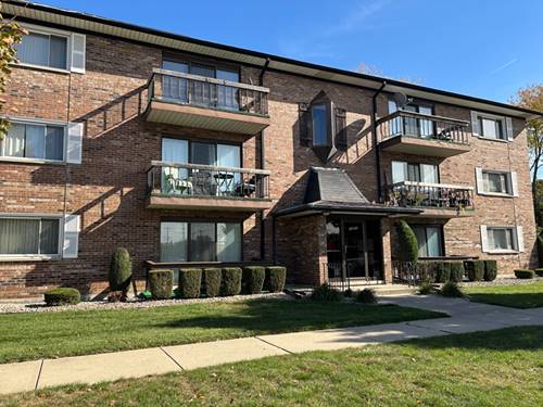 10851 S Keating Unit 1D, Oak Lawn, IL 60453