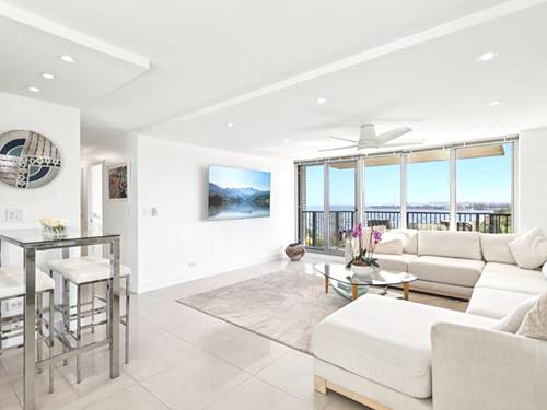 400 E Randolph Unit 1119-20, Chicago, IL 60601