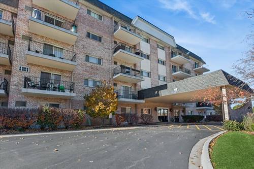 1000 S Lorraine Unit 315, Wheaton, IL 60189