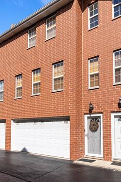 3785 W Columbus Unit 4, Chicago, IL 60652