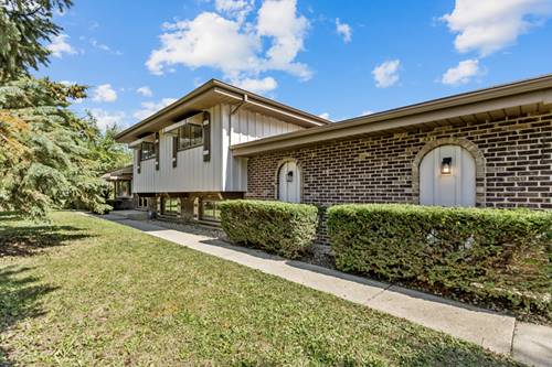 1750 W Woodland, Addison, IL 60101