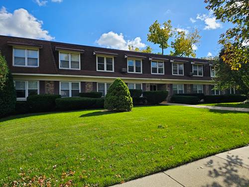 350 Brainerd Unit 7A, Libertyville, IL 60048